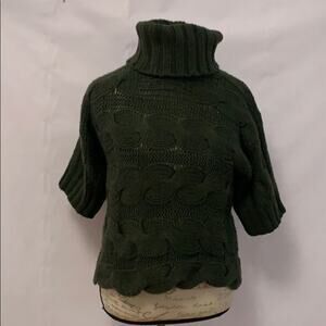 FRENCH CONNECTION CABLE KNIT CROPPED SWEATER SZ M‎